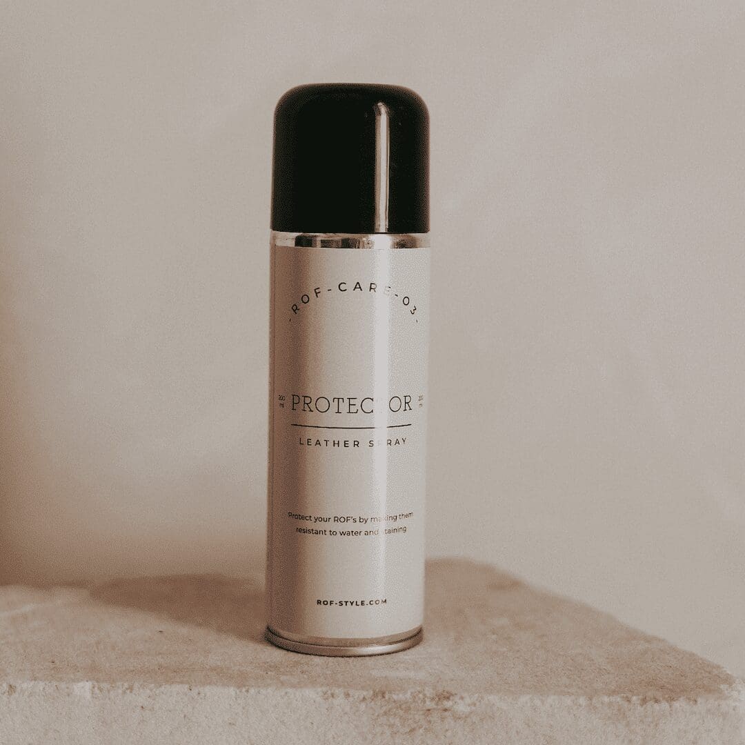 03 / Leather Spray image 1