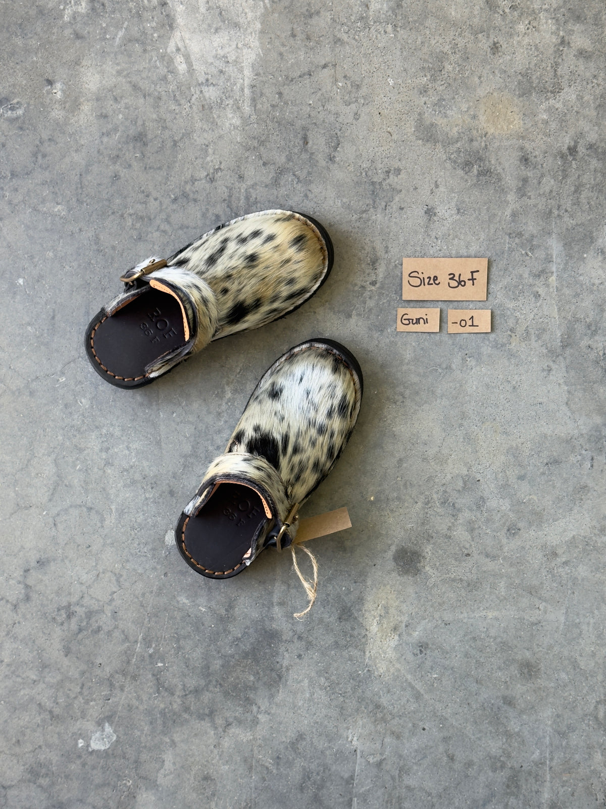Guni Clog EU 36 Women's — unique Nguni hide pair GN-36F-01