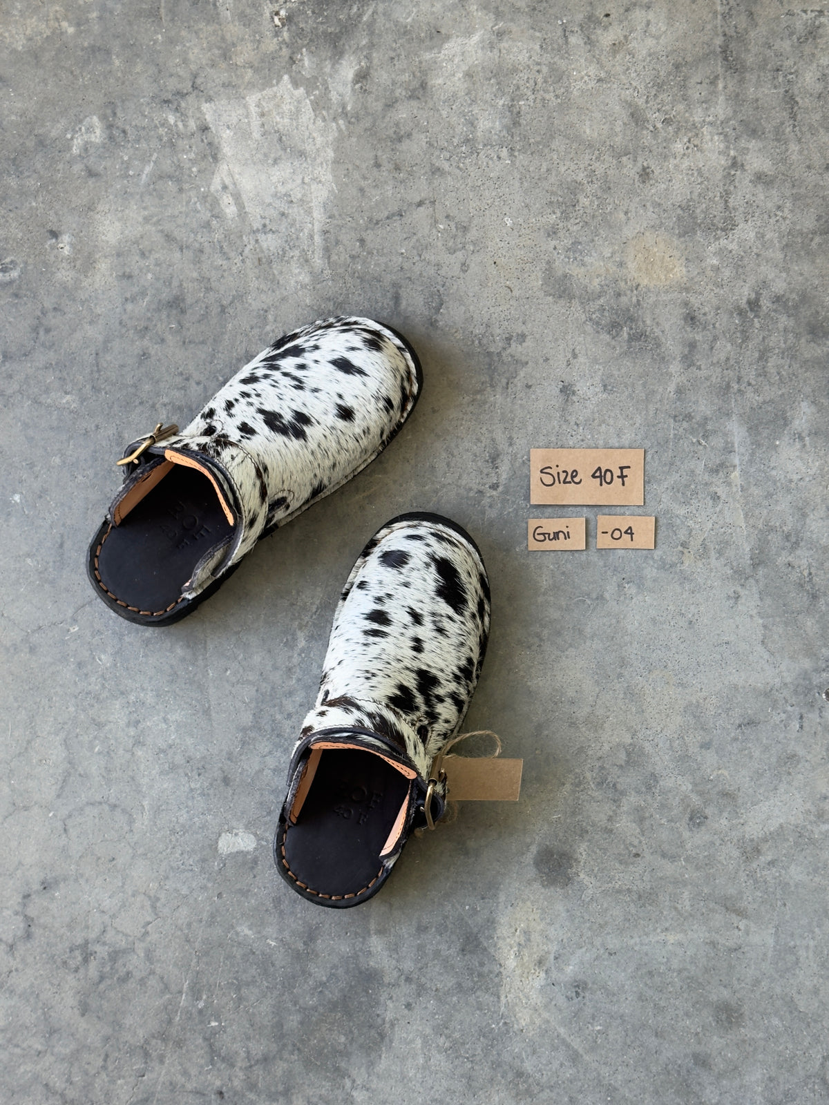 Guni Clog EU 40 Women's — unique Nguni hide pair GN-40F-04