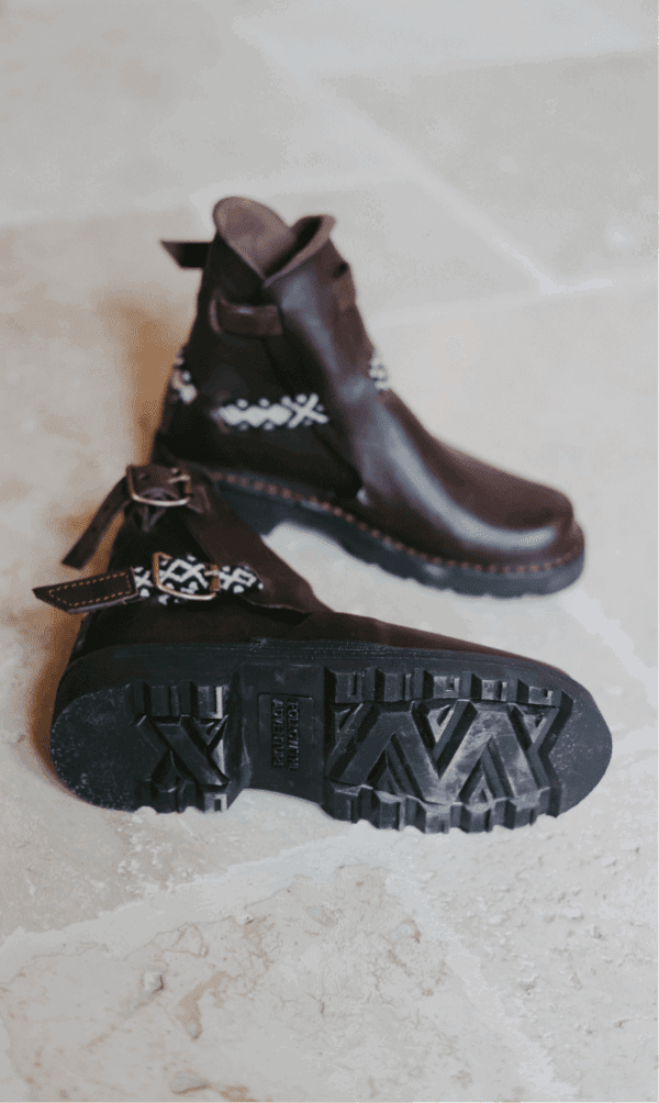 Braune Makramee-Riemen