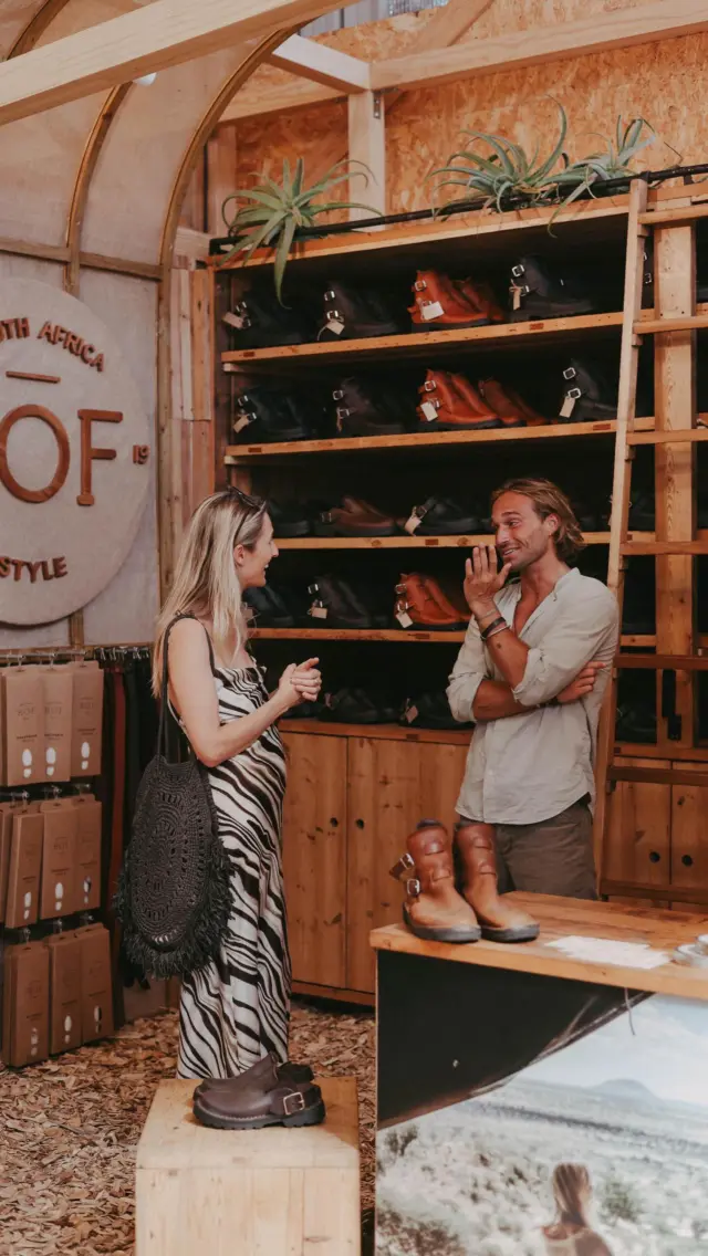 Eröffnung des Standes an einem neuen Ort, mit dem gleichen vertrauten Gefühl 🤎 Willkommen an unserem neuen Standort in Oranjezicht. Sehen wir uns dieses Wochenende?